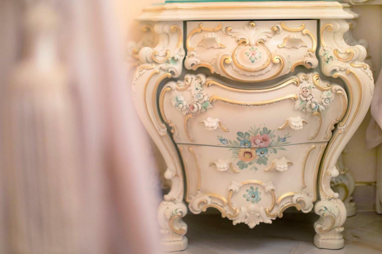 Fiore D'Arancio Luxury City Center Apartment ヴェローナ エクステリア 写真